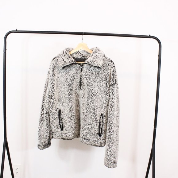 *Thread + Supply 3/4 Zip Grey Teddy Sweater - Picture 4 of 10